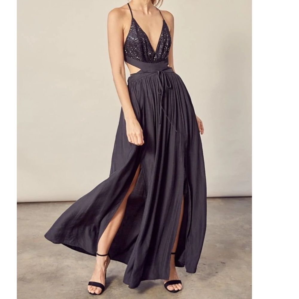 TALULAH SEQUIN STRAPPY MAXI DRESS LARGE BLACK